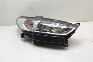 Scheinwerfer vorne - DS7313W029FB