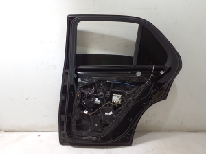 Mercedes Benz GLE-Class 167 (2019–2026) Rear side doors A1677308211 - 2
