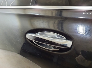 Mercedes Benz GLE-Class 167 (2019–2026) Rear side doors A1677308111 - 5