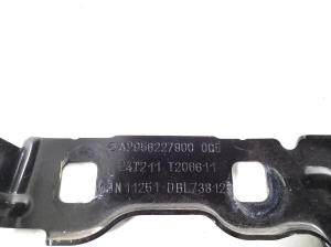 Mercedes Benz EQE V295 (2022–2026) Muu kinnitus A2956227900 - 3
