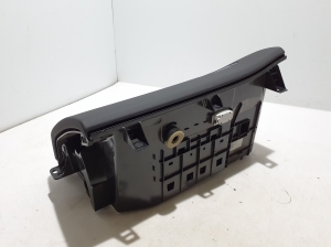 Mercedes Benz GLE-Class 167 (2019–2026) Glove box A1676803900 - 4