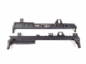 Mercedes Benz GLA-Class 156 (2013–2019) A/C condenser bracket A2465011720 - 2