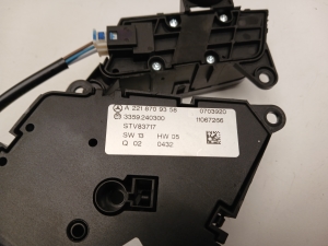 Mercedes Benz S-Class 221 (2005–2013) Front seat control switch A2218709358 - 7