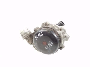 Mercedes Benz GLA-Class 156 (2013–2019) Water pump A6512000501 - 4