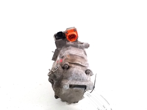 Hyundai Kona (2017–2023) A/C compressor 97701CM000 - 4