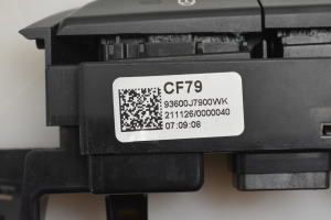 Kia ceed (2018–2026) Hazard light switch 93600J7900WK - 2