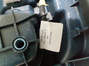 Mercedes Benz GLE-Class 167 (2019–2026) Center console A1676801601 - 6