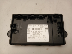 Mercedes Benz S-Class 221 (2005–2013) Rear side door control unit A2219007801 - 3