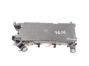 Mercedes Benz GLA-Class 156 (2013–2019) Kaitsmekarp salongis A2465400140 - 2