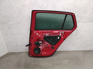 Volkswagen Golf VII (2012–2026) Rear side doors - 9