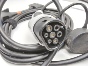 Ford Mustang Mach-E Mach-E (2020–2026) Elektriauto laadija LJ9810F868CL - 2