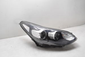 Phare avant - 92102F1040