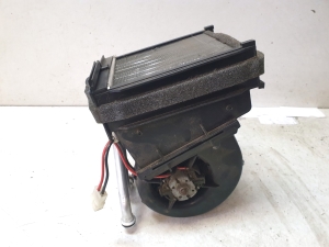 Heater blower motor - 0130063813