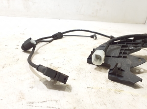 Mercedes Benz GLE-Class 167 (2019–2026) Rear abs sensor cable A1675406248 - 3