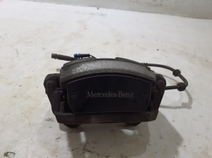 Mercedes Benz GLE-Class 167 (2019–2026) Eesmine pidurisadul A1674218200 - 2