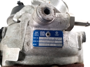 Volkswagen Passat B8 (2014–2023) Turbīna un tās detaļas 03N253020F - 2