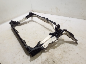 AUDI A5 (2016–2026) Schlossträger und seine Teile (Frontmaske) 8B3805594 - 2