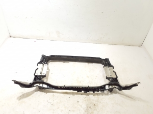 AUDI A5 (2016–2026) Schlossträger und seine Teile (Frontmaske) 8B3805594 - 3