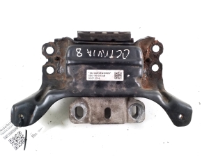 Gearbox mount - 5Q0199555AB
