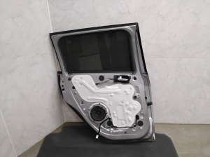 Peugeot 2008 (2013–2026) Rear side doors - 10