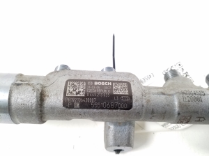 Opel Insignia (2017–2026) High-pressure fuel rail and its parts 55510687000 - 3