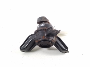 Kia Sportage (2010–2016) Engine mount 218102S200 - 3