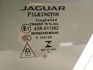 Jaguar XE (2015–2026) Esiukse klaas 43r011582 - 4
