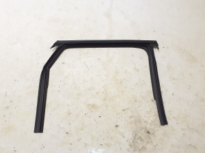 Rear side door seal on the door - 4P5839432B