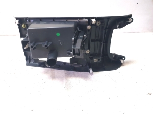 TOYOTA Avensis T25 (2003–2008) Center console 5880505010 - 4
