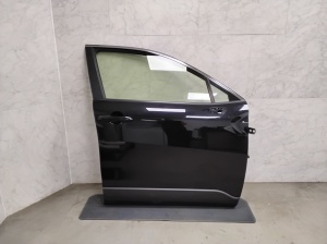 TOYOTA Corolla Cross I (2022–2026) Esiuks - 7
