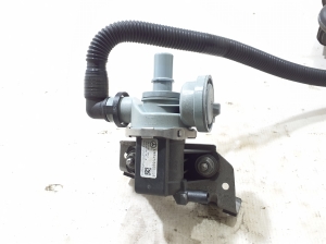 Mercedes Benz GLE-Class 167 (2019–2026) Aktivkohlefilter A1674705705 - 3