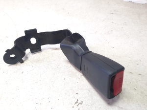 Rear seat belt buckle - G3660