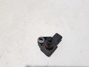 Mercedes Benz GLE-Class 167 (2019–2026) Ansaugluftdrucksensor A0009050807 - 3