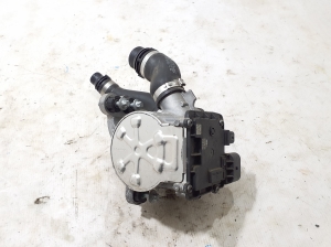 Mercedes Benz GLE-Class 167 (2019–2026) Veepump A2542003000 - 5
