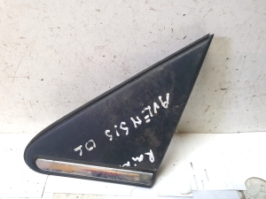 Mirror triangle trim - X4009929