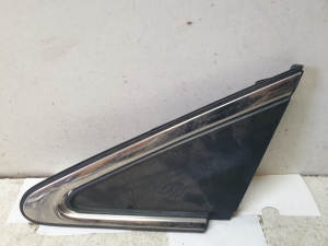 Mirror triangle trim - 6011805020