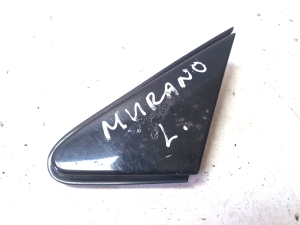 Mirror triangle trim - 7583