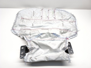 Ford Mustang Mach-E Mach-E (2020–2026) Põlveturvapadi LJ6BS042A01AD - 4