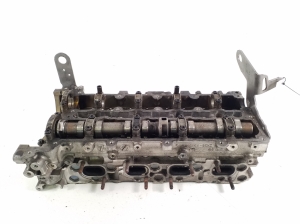 Cylinder head - A651016