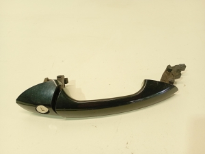 Esiukse välimine avakäepide ja selle detailid - a2047600270