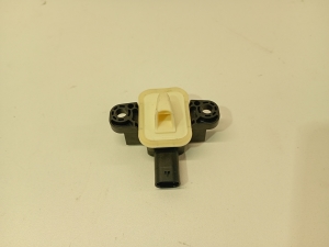   Airbagsensor  - a1668210351 