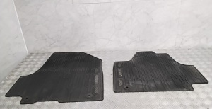 Floor mats - GI131ADE00
