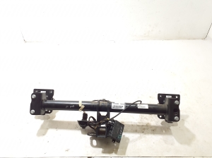   Tow hitch  - A1673102500 