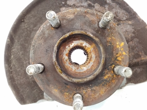 Mitsubishi ASX (2010–2026) Front wheel hub 3870A007 - 2