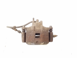 Étrier de frein avant - 4605A862