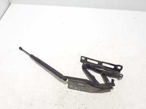 Mercedes Benz GLE-Class 167 (2019–2026) Hood hinge A1678803600 - 3