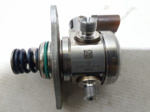 Mercedes Benz GLE-Class 167 (2019–2026) Kütusepump A2540700400 - 4