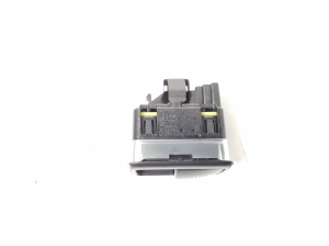 Mercedes Benz GLA-Class 156 (2013–2019) Front door glass switch A2049058102 - 3