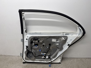 Mercedes Benz S-Class 221 (2005–2013) Tagumised küljeuksed A2217300605 - 10