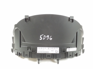 Mercedes Benz GLA-Class 156 (2013–2019) Instrument cluster A1569004903 - 2